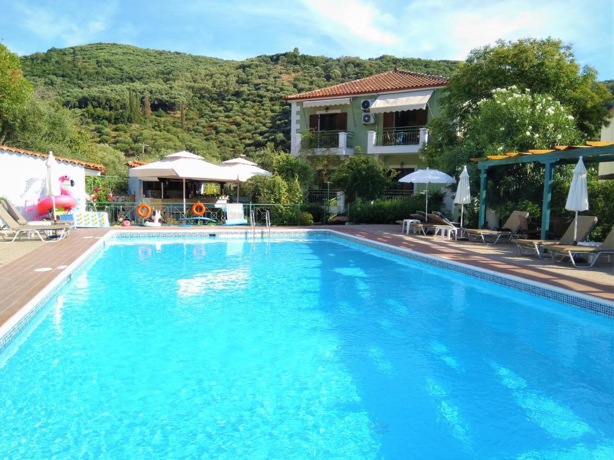 Harmony Resort 帕尔加 外观 照片
